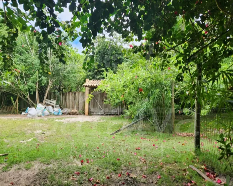 Terreno no centro de Caraíva