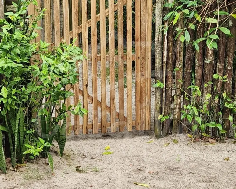 Terreno com chalé em Caraíva
